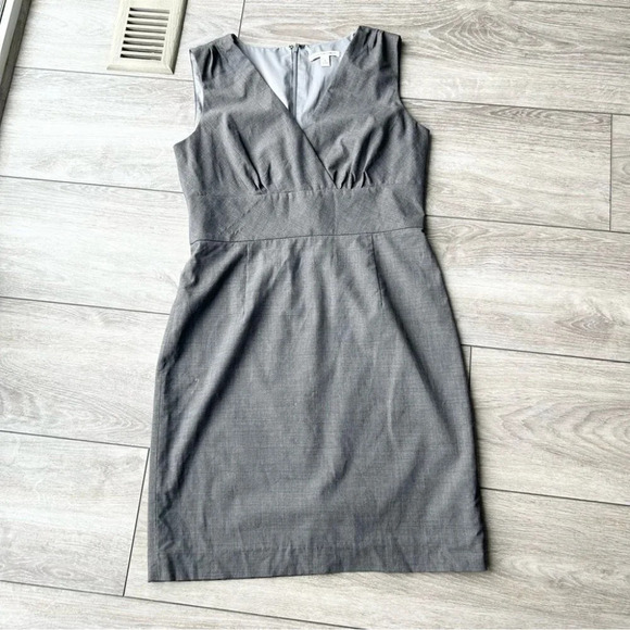 Banana Republic Stretch Wool Career Sheath Dress - Picture 4 of 14